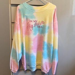 NWT In My Dog Mom Era XL Lightweight Sweatshirt. Perfect for Taylor Swift fans!
